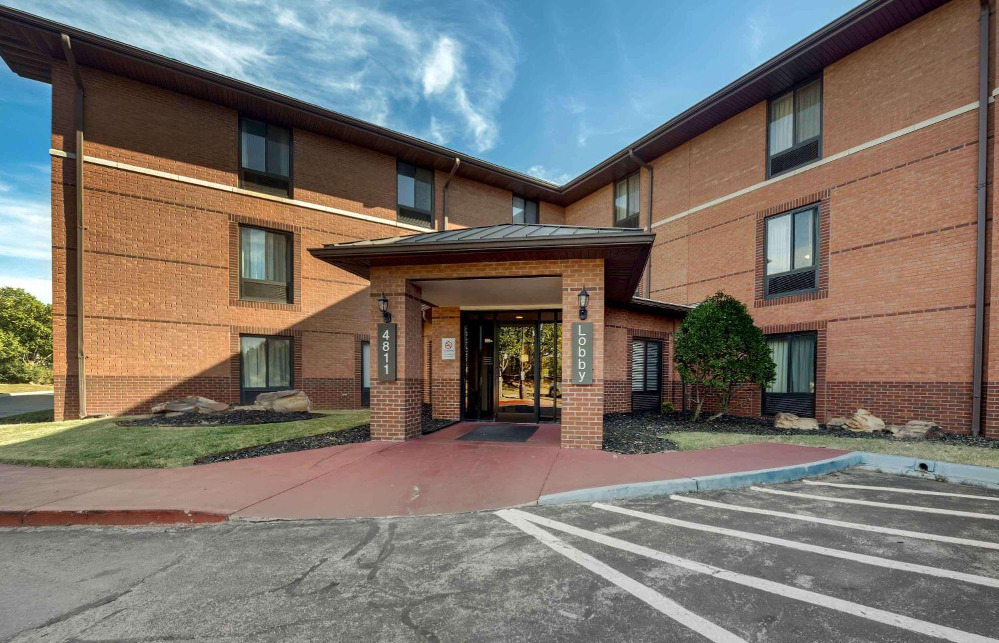 Extended Stay America Suites - Oklahoma City - Northwest Exteriör bild